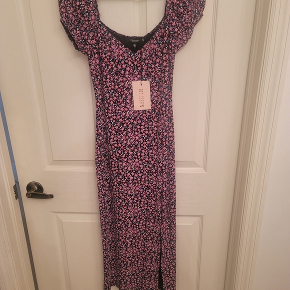 Side Split Milkmaid Midi Dress - Picture 5 of 5